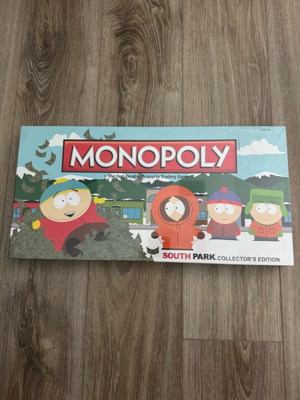 MONOPOLY South Park Collector's Edition Board Game - Blue/Red Box Sealed